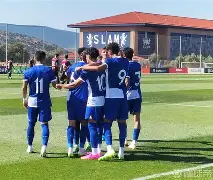 动画直播- 卡拉巴赫对阿贾克斯 