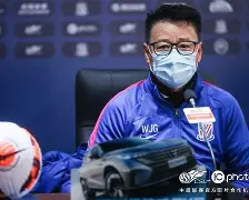 多米电竞- 库里48分后勇士队再战太阳队 